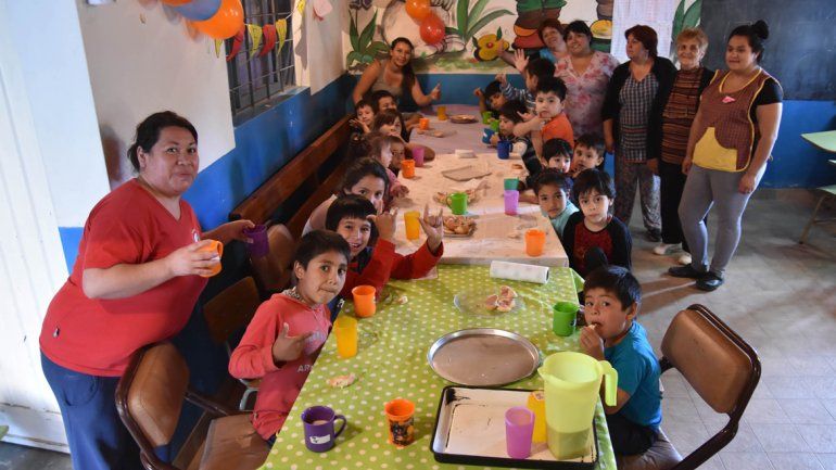 El merendero funciona desde septiembre y da contención a los niños.