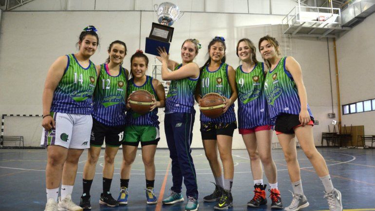 Las chicas Gregorio Álvarez: un logro dentro y fuera de la cancha