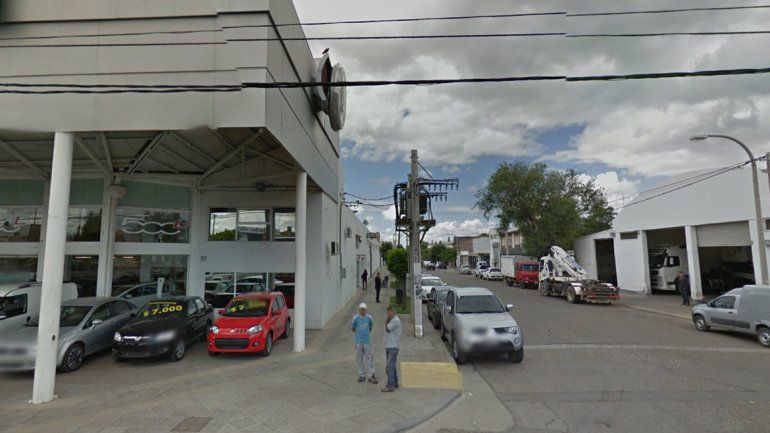 Barrio Belgrano: un amigo le dio tres puñaladas en medio de una borrachera