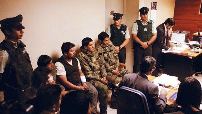Evo dijo que 9 bolivianos detenidos en Chile fueron torturados.