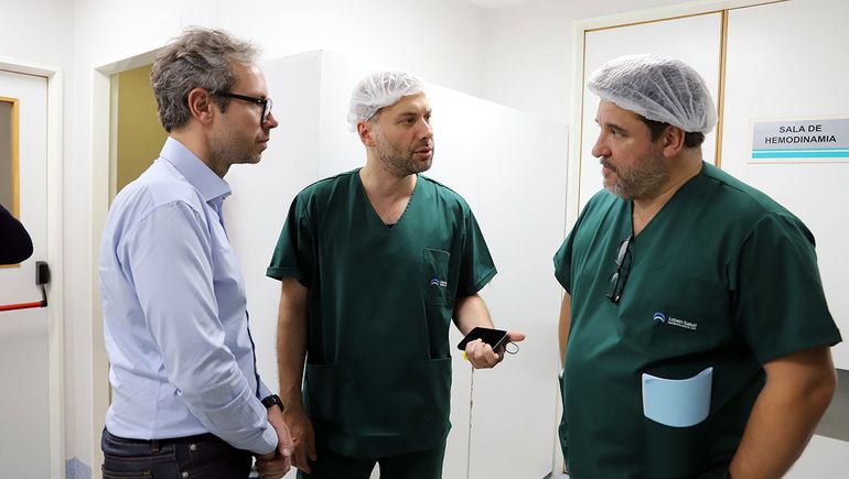 De Turquía a Neuquén: un neurocirujano visitó Leben Salud para mostrar los últimos avances en salud cerebral