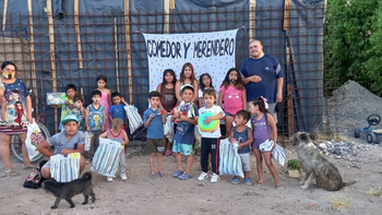 El comedor Unidos busca llevar la musica a la meseta. El comedor Unidos busca llevar la musica a la meseta.