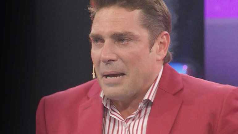 Matías está internado por su brote psicótico.