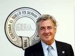 El presidente de la SRA se mostró optimista con le futuro del campo. El presidente de la SRA se mostró optimista con le futuro del campo.