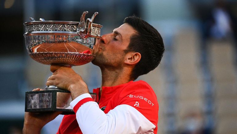 Djokovic también podría quedarse afuera de Roland Garros