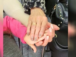 Los requisitos para la adopción de la adolescente es garantizar un entorno afectivo estable, darle continuidad al vínculo con su hermano menor y acompañar el desarrollo deportivo de la joven. Los requisitos para la adopción de la adolescente es garantizar un entorno afectivo estable, darle continuidad al vínculo con su hermano menor y acompañar el desarrollo deportivo de la joven.