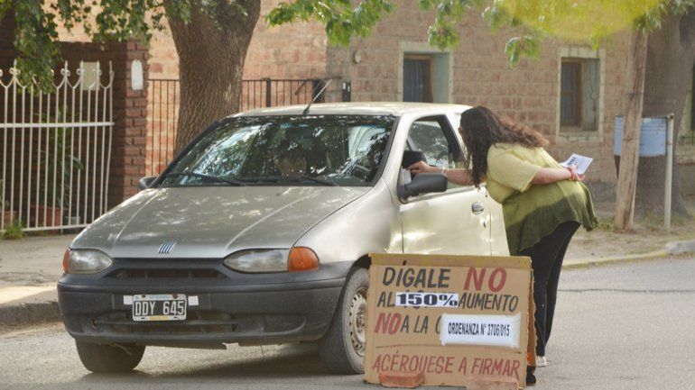 Los vecinos juntaron 6682 firmas para que se trate la iniciativa popular.&nbsp;