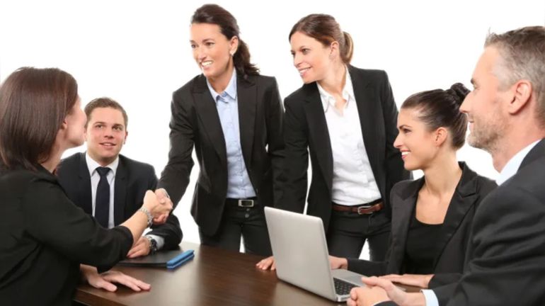 Cuál es la manera más efectiva de pedir ayuda en el trabajo