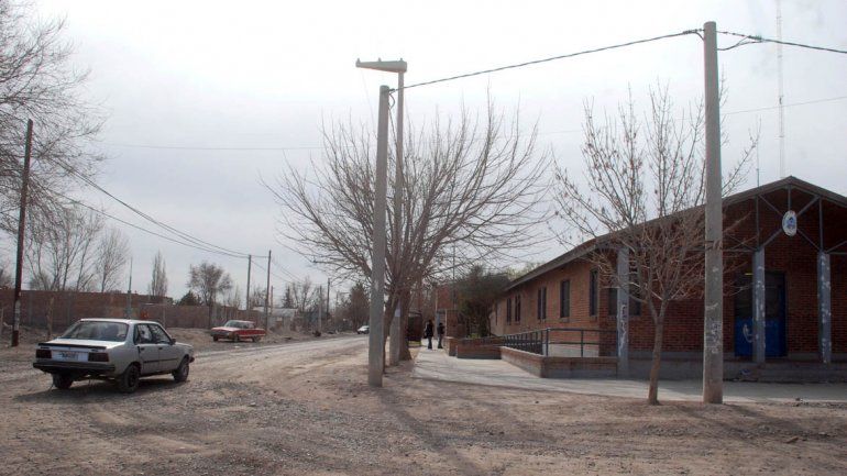Otra noche de furia en Confluencia por incidentes entre una banda y la Policía