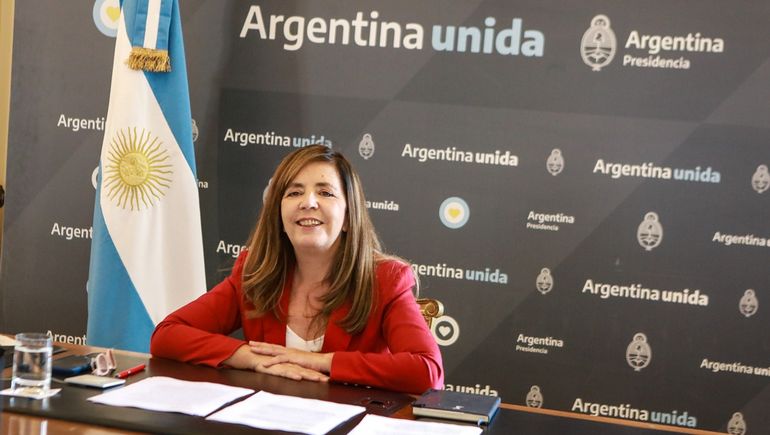 La portavoz del presidente Alberto Fernández dio una conferencia de prensa para un grupo de medios de la Patagonia
