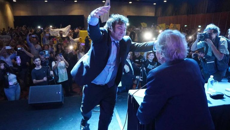 Javier Milei en la edición 2023 de la Feria del Libro. Javier Milei en la edición 2023 de la Feria del Libro.