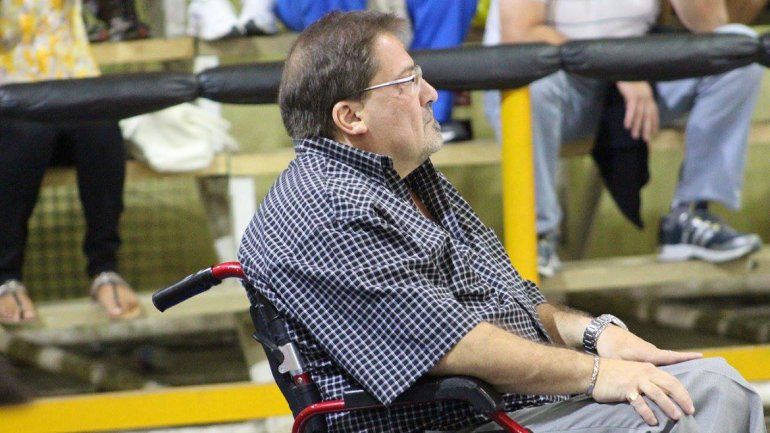 Jaule: Con rifas o empanadas no hacés básquet profesional