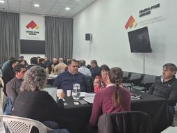 La jornada apuntó a generar contactos directos entre pymes neuquinas y grandes compañías del sector energético. La jornada apuntó a generar contactos directos entre pymes neuquinas y grandes compañías del sector energético.