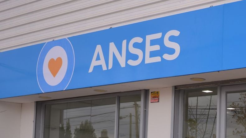 ANSES confirmó un cambio en los pagos de noviembre: afecta a jubilados y AUH | LM Neuquen ANSES confirmó un cambio en los pagos de noviembre: afecta a jubilados y AUH