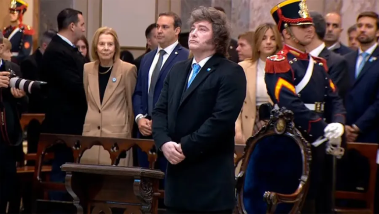 Durante su homilía