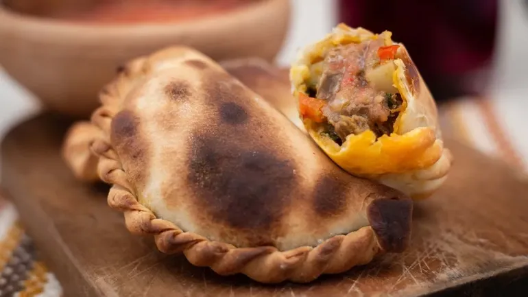 Empanadas Salteñas, una delicia del norte argentino. Empanadas Salteñas, una delicia del norte argentino.
