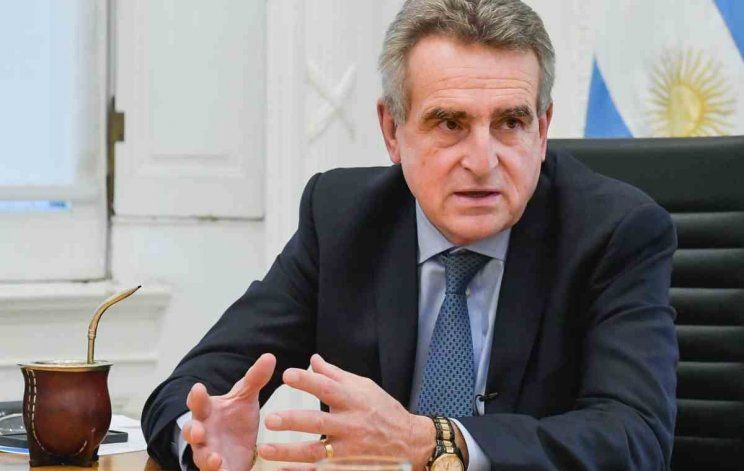 Agustín Rossi con LMN: las elecciones en Neuquén, Vaca Muerta, las PASO y la dolarización