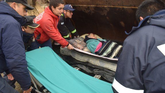 Dramático rescate de una abuela de 91 años en medio del temporal