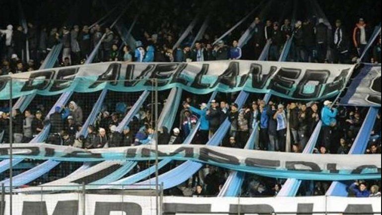 Suspendieron el partido de Racing tras el enfrentamiento a los tiros de su barra