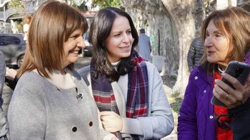bullrich apuesta al voto femenino para enfrentar a milei bullrich apuesta al voto femenino para enfrentar a milei
