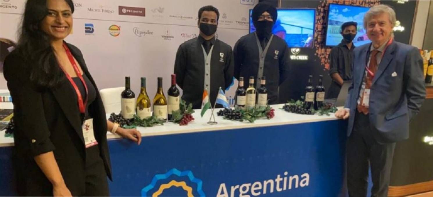 Siete bodegas presentaron sus vinos en India