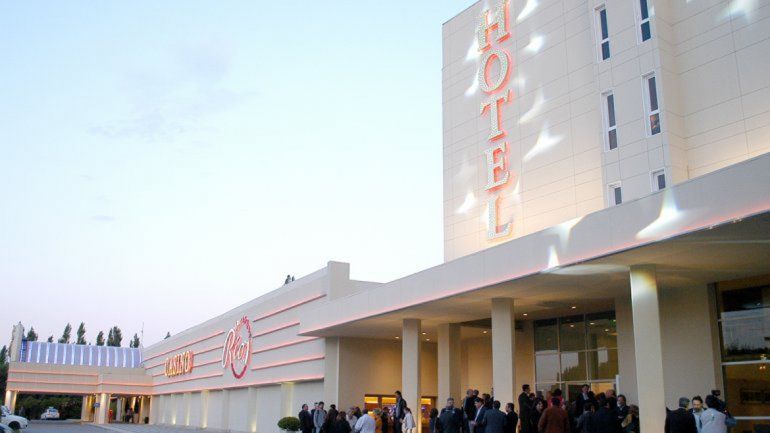 Inauguraron un hotel de lujo en el casino de Cipolletti