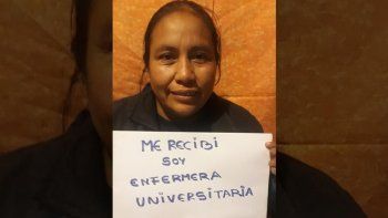 Adela Sanagachi de la comunidad Qom se graduó de enfermera.