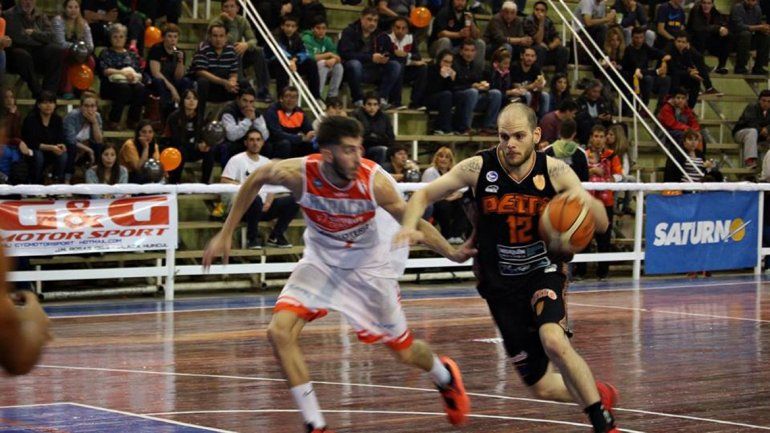 Damián Pineda fue el héroe en la&nbsp;victoria frente a Parque Sur.