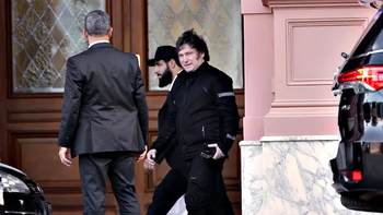 ate denuncia penalmente a javier milei y a todos los involucrados en el dnu ate denuncia penalmente a javier milei y a todos los involucrados en el dnu