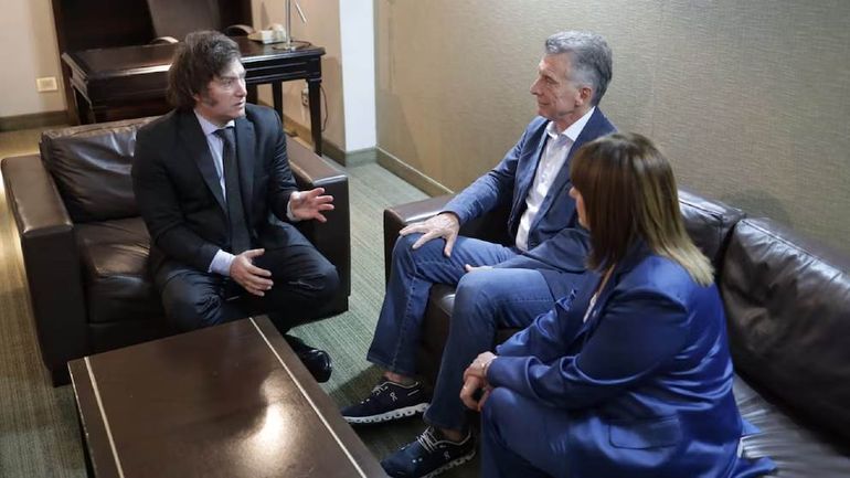 Javier Milei le envió un duro mensaje a Mauricio Macri y al PRO: trampas al electorado, no