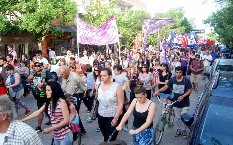 Marcharán hoy por los 22 años del primer triple crimen de Cipolletti