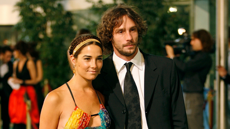 Gonzalo Valenzuela tuvo tres hijos con Juana Viale, de quien se separó en 2014.