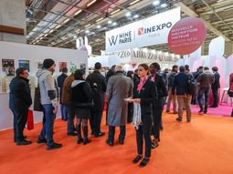 Récord histórico: 90 bodegas argentinas buscaron conquistar nuevos mercados en Francia. Récord histórico: 90 bodegas argentinas buscaron conquistar nuevos mercados en Francia.