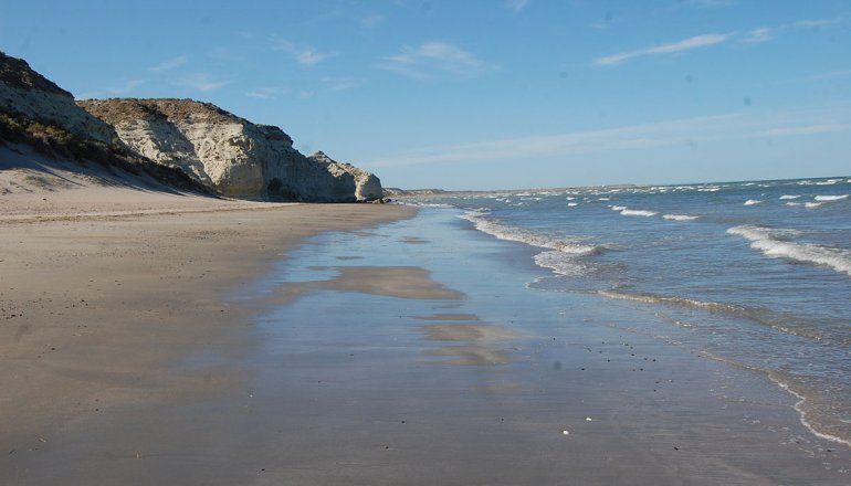 Al sur de Las Grutas se encuentran sectores de playa para descubrir