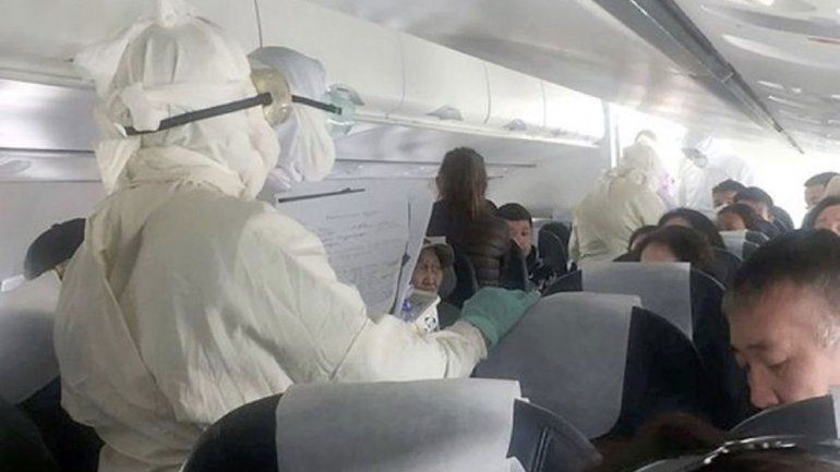 Un avión en cuarentena