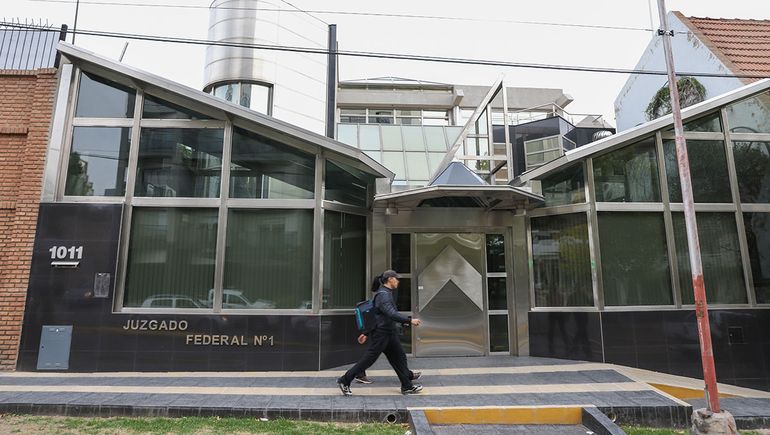 El Juzgado Electoral Federal de Neuquén está a cargo de Carolina Pandolfi. El Juzgado Electoral Federal de Neuquén está a cargo de Carolina Pandolfi.