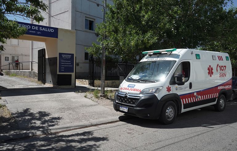 El SIEN colaboró en el operativo ante la mordedura de víbora coral. El SIEN colaboró en el operativo ante la mordedura de víbora coral.