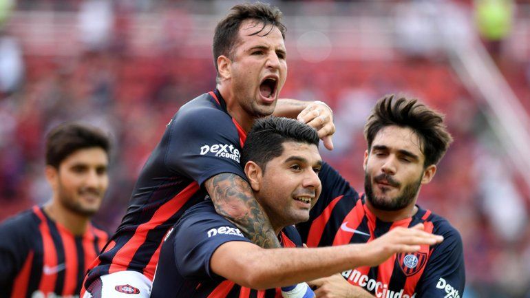 San Lorenzo supo golpear a tiempo y aguantar la victoria.