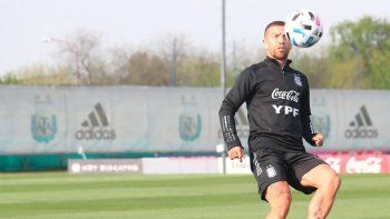 Papu Gómez en un entrenamiento. No entró ni un minuto. Papu Gómez en un entrenamiento. No entró ni un minuto.