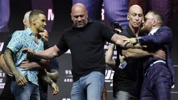 Mcgregor poirier.jpg