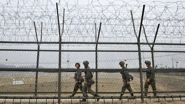 Los guardias le dispararon al desertor