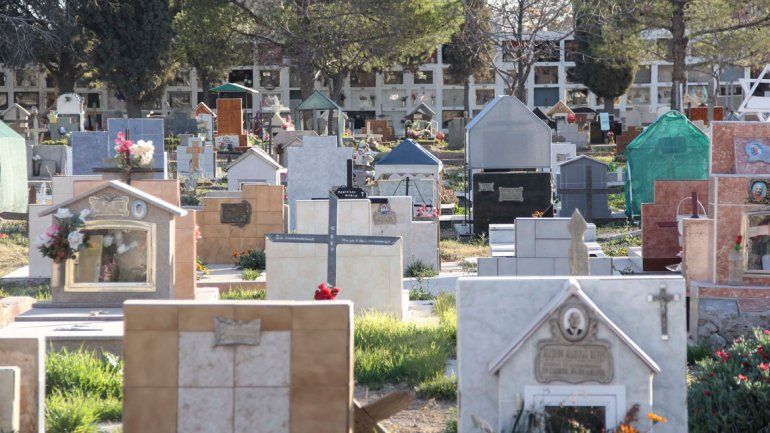 Canje macabro: pedía costillares a cambio de tumbas