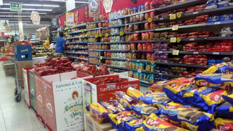 Acordaron que el 31 los comercios permanecerán cerrados