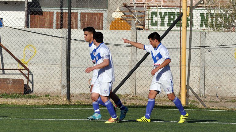 Don Bosco quiere volver a sumar de a tres ante el Dino.