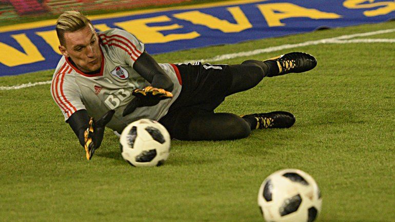 El arquero corre con grandes chances de ser titular en el Mundial y tendrá una gran prueba esta noche.