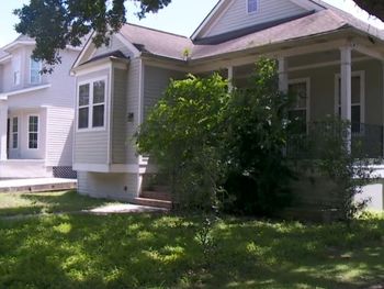 La Policía de Nueva Orleans acudió a la vivienda de la médica retirada por la denuncia de un vecino 