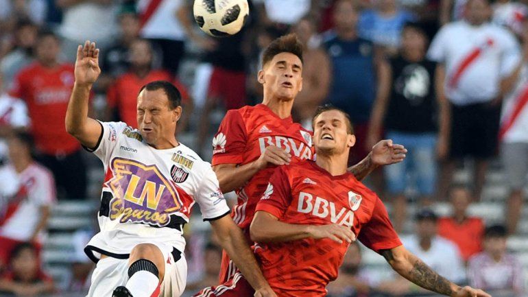 River no pudo con el Funebrero y empató 1 a 1 en el Monumental