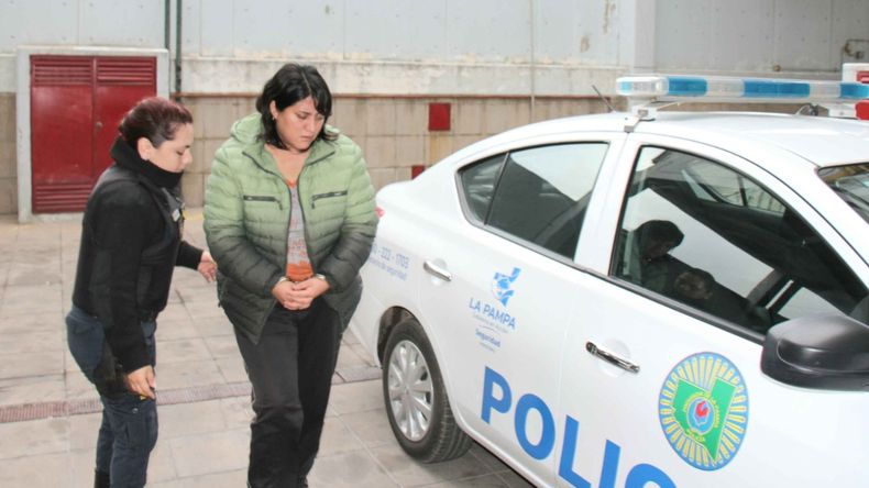 Antonella Pérez, de 33 años, fue condenada con la única pena máxima contemplada para el delito de homicidio simple agravado: para los jueces, no hubo condicionantes que justificaran su acción. 