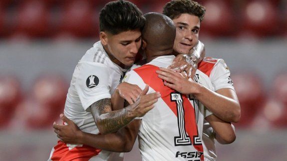 River superó a Paranaense en Avellaneda y pasó de ronda