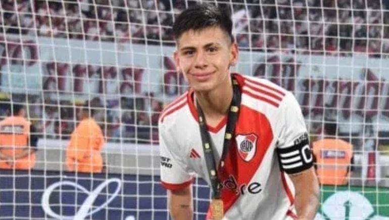 Todo arreglado: así es el contrato entre el Manchester City y River por el Diablito Echeverri